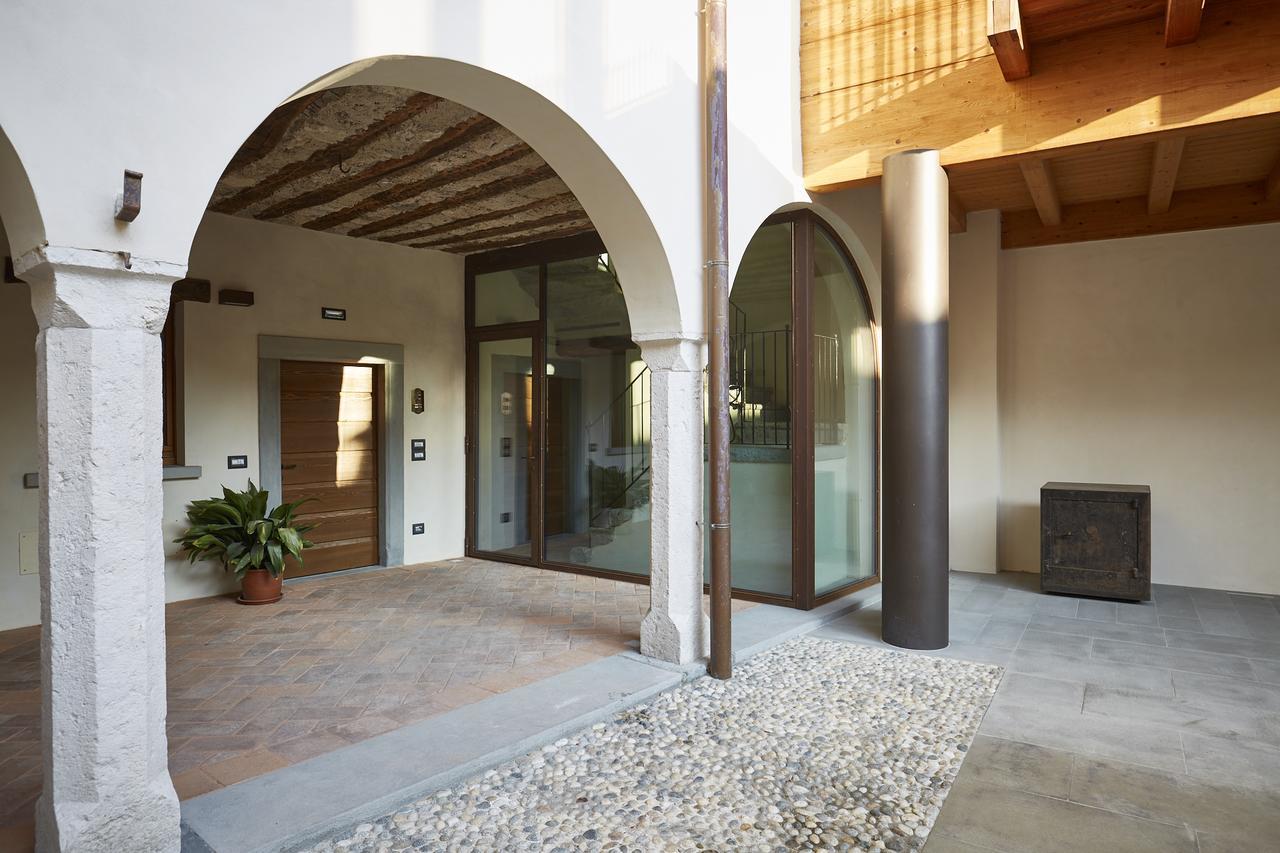 Monasterolo del Castello Palazzo Eleonora B&B 외부 사진