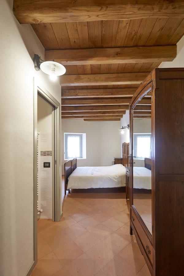 Monasterolo del Castello Palazzo Eleonora B&B 외부 사진